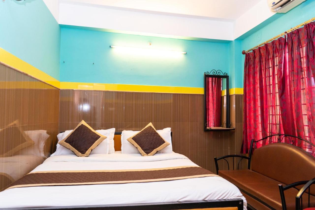 Tirupati Lodge Njp 西里古里 外观 照片