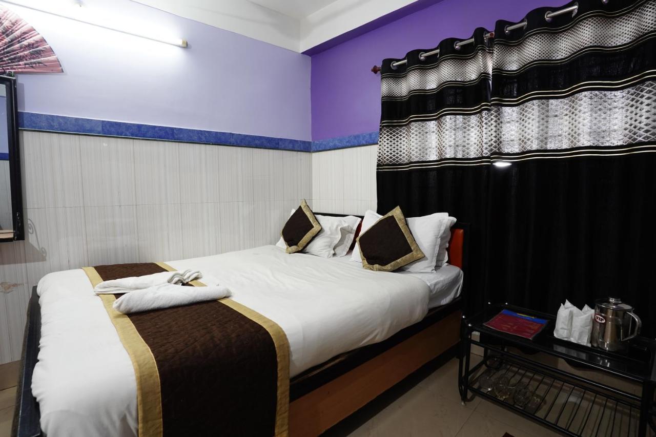 Tirupati Lodge Njp 西里古里 外观 照片