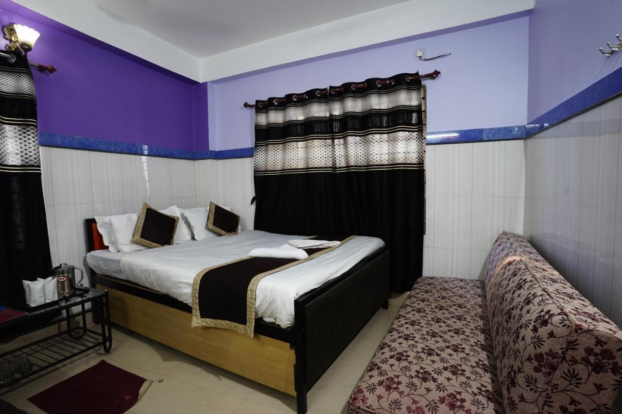 Tirupati Lodge Njp 西里古里 外观 照片