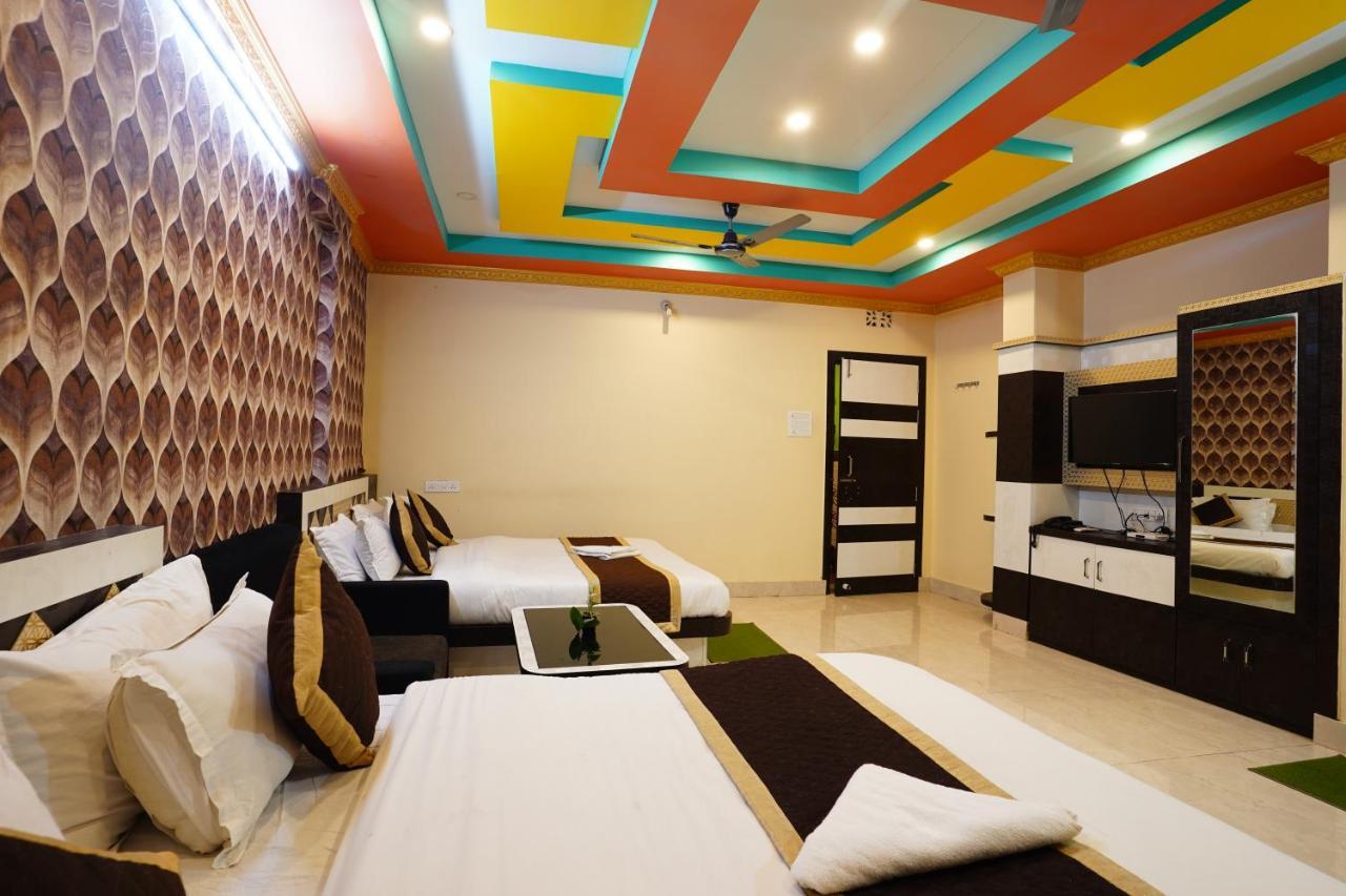 Tirupati Lodge Njp 西里古里 外观 照片