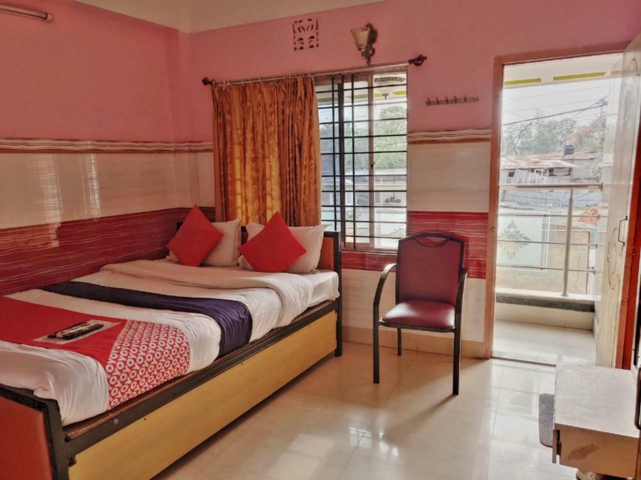 Tirupati Lodge Njp 西里古里 外观 照片