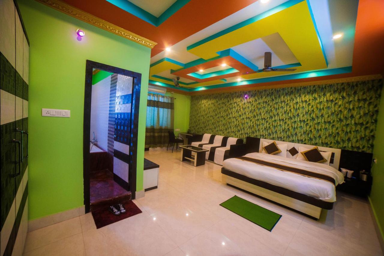 Tirupati Lodge Njp 西里古里 外观 照片