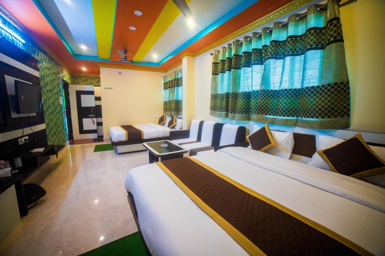 Tirupati Lodge Njp 西里古里 外观 照片