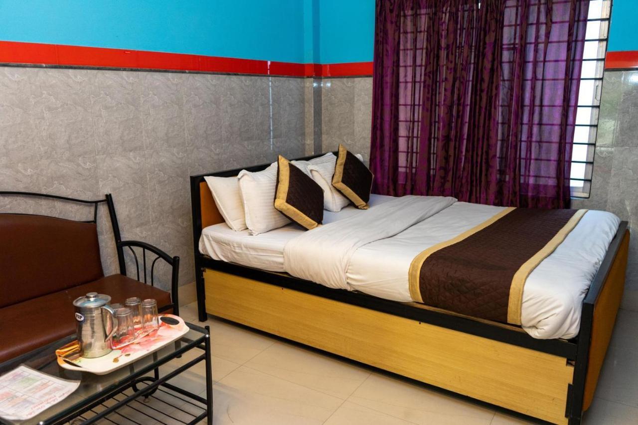 Tirupati Lodge Njp 西里古里 外观 照片