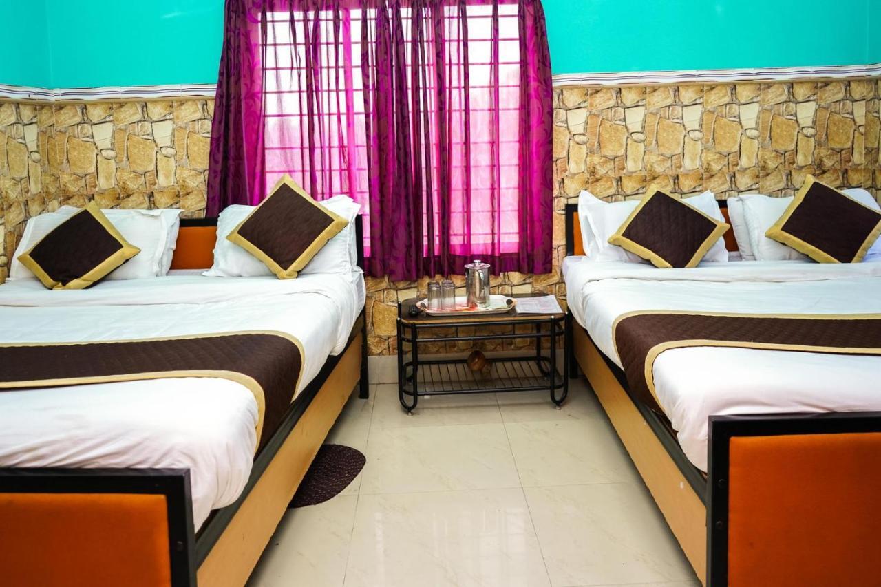 Tirupati Lodge Njp 西里古里 外观 照片