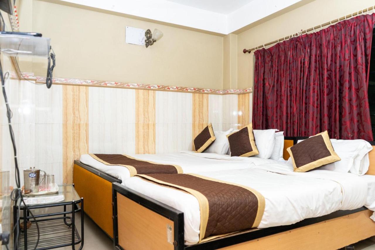 Tirupati Lodge Njp 西里古里 外观 照片