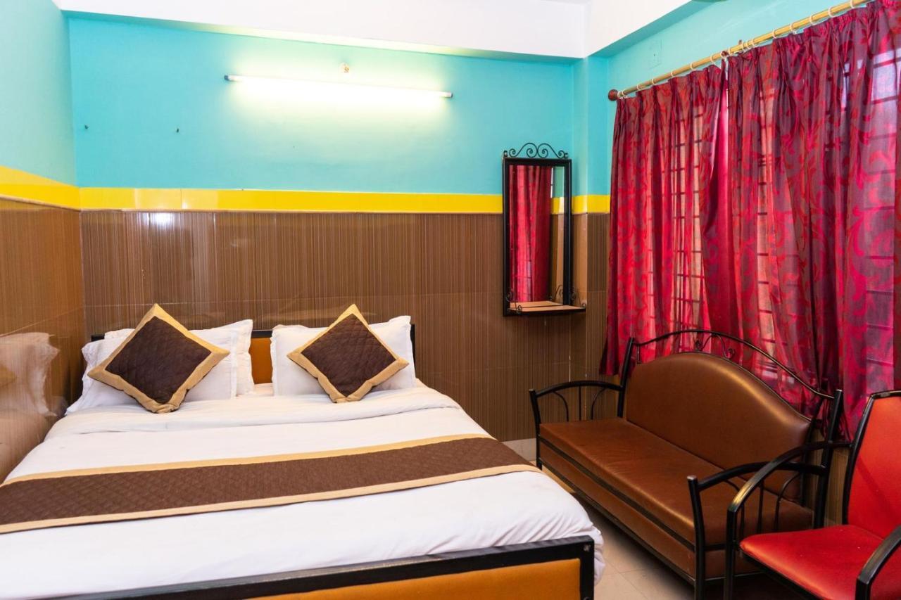 Tirupati Lodge Njp 西里古里 外观 照片