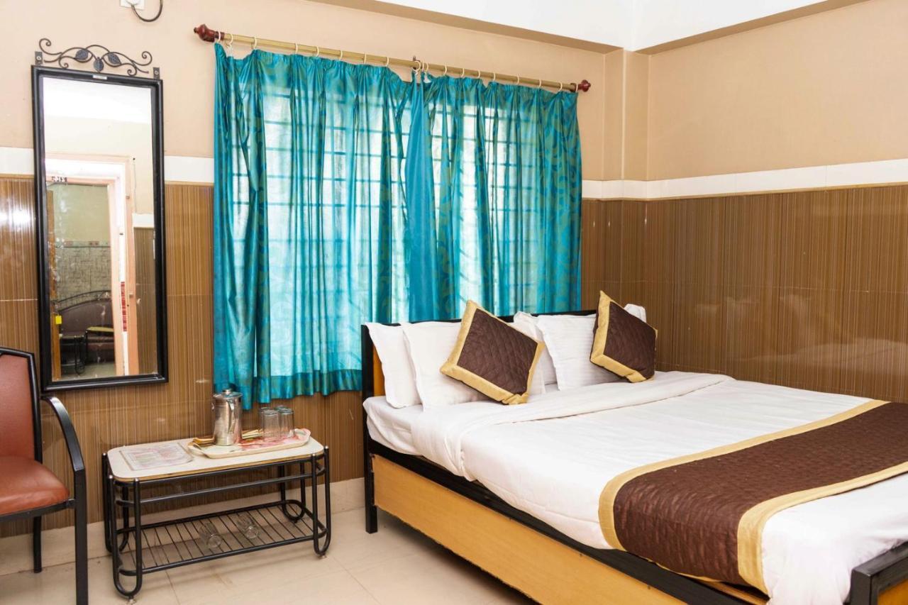 Tirupati Lodge Njp 西里古里 外观 照片